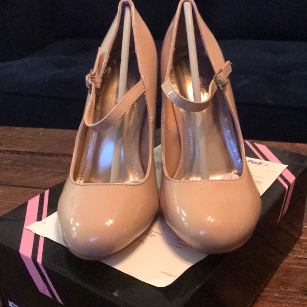 Size 7 Nude Pumps, brand new - NEVER BEEN WORN!